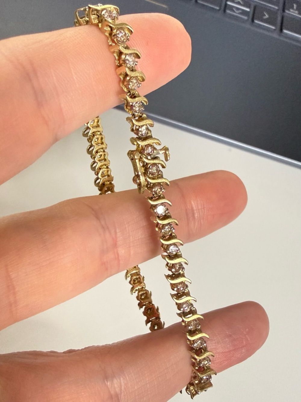 Women’s Vintage 10K Yellow Gold Diamond S Link Tennis Bracelet 7.5” ~9g - Picture 5 of 11